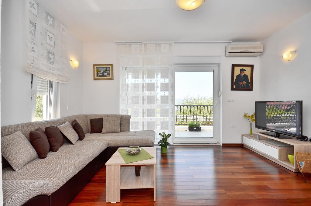 Apartments Vukasovic 미미체 객실 사진