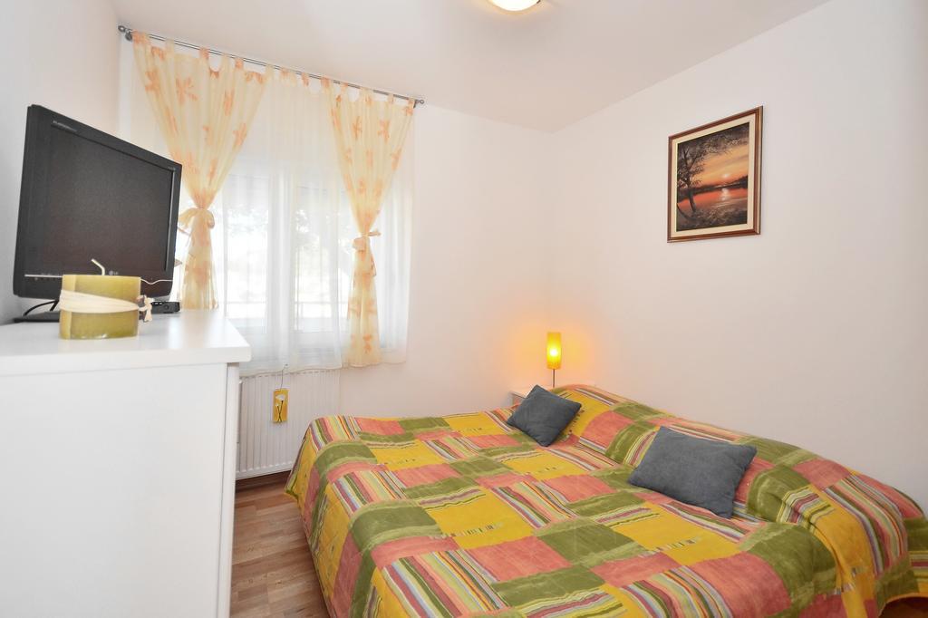 Apartments Vukasovic 미미체 객실 사진